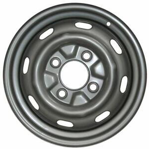 AC601134P   4 lug silver